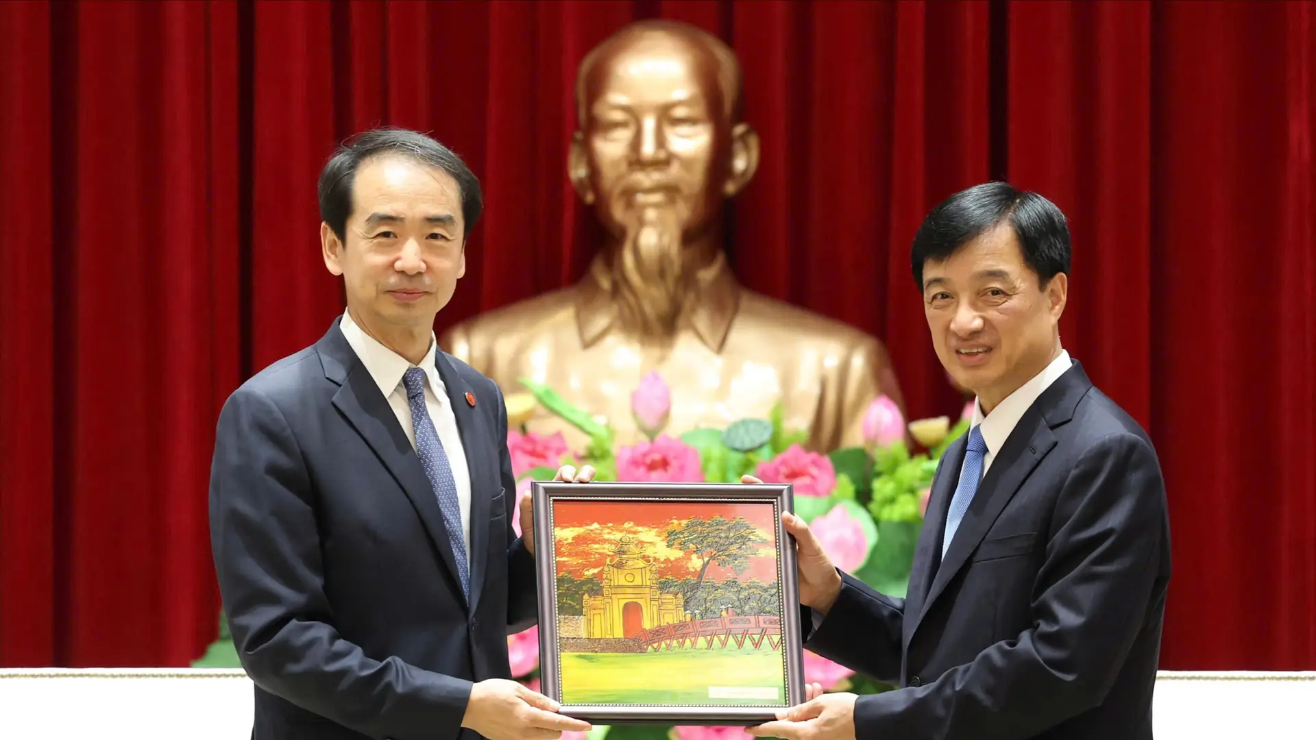 Hà Nội hướng tới phát triển nhanh và bền vững